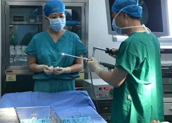 如何进行试管婴儿的过程？男性需要做什么准备？