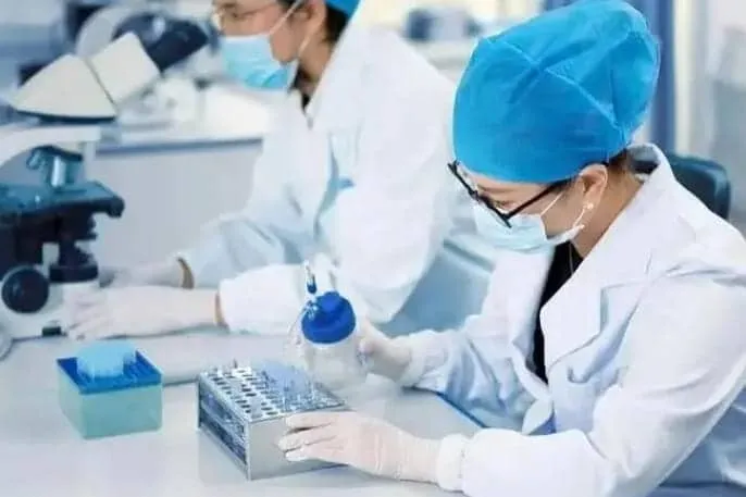 云南省人民医院试管婴儿优势？第三代试管婴儿的成功率如何？第三代试管婴儿有哪些需要注意的问题？